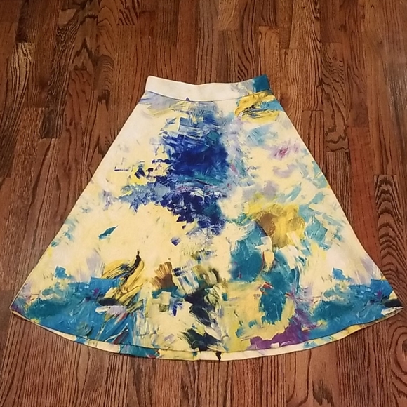 🎨Watercolor H&M Skirt🎨 - Picture 2 of 9